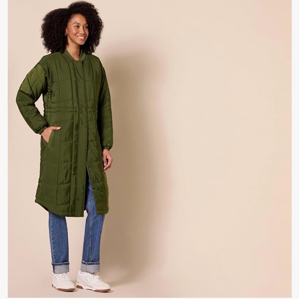 Amazon Essentials Women's Olive Puffer Coat Medium NWT